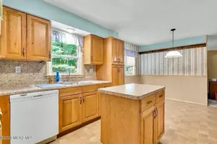 16 Friar Ct, Toms River Township, NJ 08753 - Photo 10