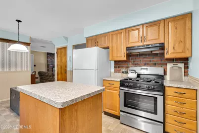 16 Friar Court, Toms River Township, NJ 08753 - Photo 10