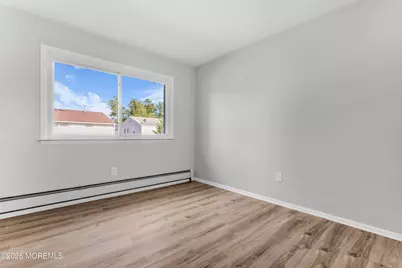 12 Bolingbroke Drive, Toms River Township, NJ 08757 - Photo 10