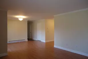 142 Cross Slope Ct, Manalapan Township, NJ 07726 - Photo 2