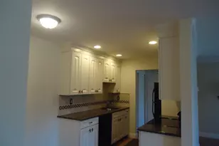 142 Cross Slope Ct, Manalapan Township, NJ 07726 - Photo 8