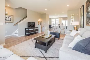 309 Mantoloking Dr, Jackson, NJ 08527 - Photo 8