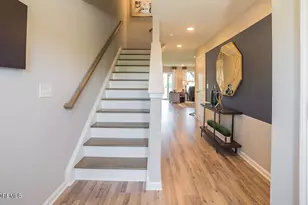 309 Mantoloking Dr, Jackson, NJ 08527 - Photo 2