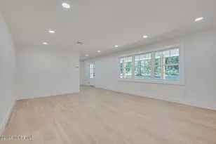 300 E Chestnut Ave, Metuchen, NJ 08840 - Photo 18