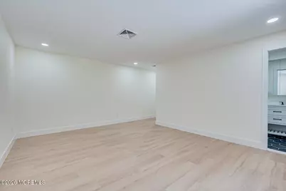 300 E Chestnut Avenue, Metuchen, NJ 08840 - Photo 32