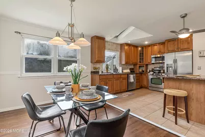24 Fairview Drive, Middletown, NJ 07748 - Photo 8