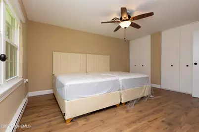 598B Lake Point Drive, Lakewood, NJ 08701 - Photo 16