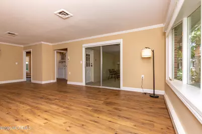 598B Lake Point Drive, Lakewood, NJ 08701 - Photo 6