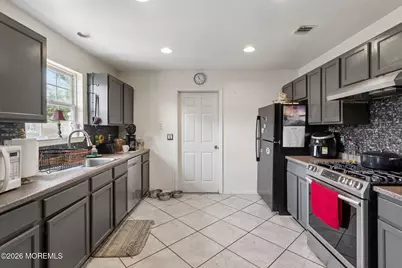 1724 2nd Avenue, Toms River Township, NJ 08757 - Photo 8