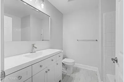 77 Picket Place, Freehold, NJ 07728 - Photo 24