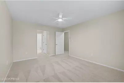 77 Picket Place, Freehold, NJ 07728 - Photo 18