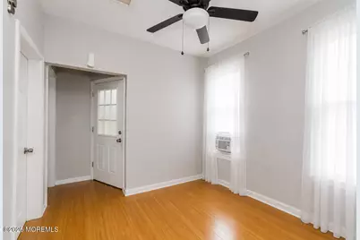 21 Gladstone Avenue, Newark, NJ 07106 - Photo 12