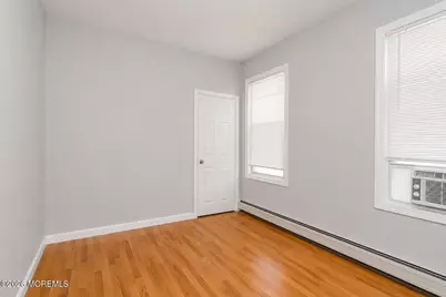 21 Gladstone Avenue, Newark, NJ 07106 - Photo 8
