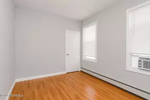 21 Gladstone Ave, Newark, NJ 07106 - Photo 8
