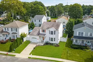 1744 Howard St, Belmar, NJ 07719 - Photo 4