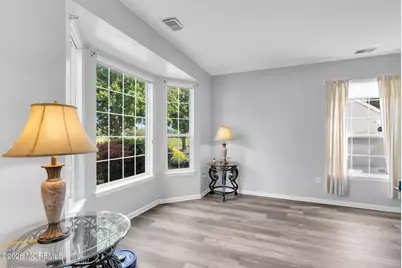 19 Vanderveer Road, Freehold, NJ 07728 - Photo 10