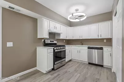 12 Louisiana Drive #A, Matawan, NJ 07747 - Photo 8