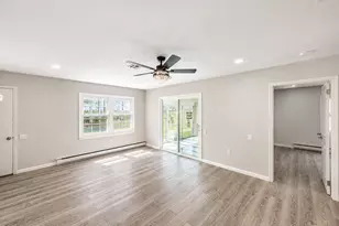 140A Plymouth Ln, Monroe Township, NJ 08831 - Photo 4