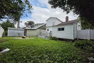 37 Beacon Blvd, Keansburg, NJ 07734 - Photo 14