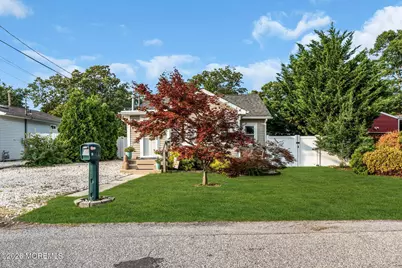 22 Woodland Drive, Brick, NJ 08723 - Photo 4