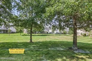 35 Hartack Rd, Manalapan Township, NJ 07726 - Photo 4