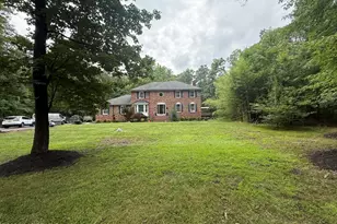 16 Pine Dr, Clarksburg, NJ 08510 - Photo 2
