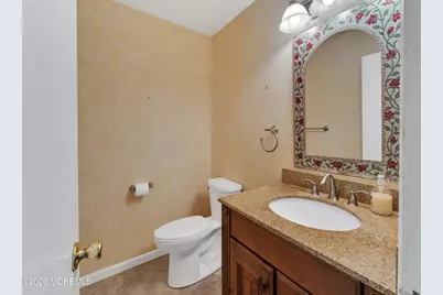 17 Walton Court, East Brunswick Township, NJ 08816 - Photo 16