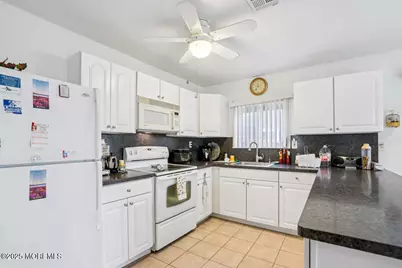 18 San Salvador Street, Toms River Township, NJ 08757 - Photo 10