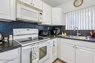 18 San Salvador St, Toms River Township, NJ 08757 - Photo 14