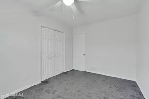21 English Club Dr, Manalapan Township, NJ 07726 - Photo 28