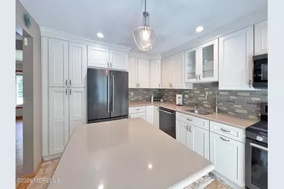 18 Ned Drive, Matawan, NJ 07747 - Photo 10