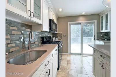 18 Ned Drive, Matawan, NJ 07747 - Photo 12