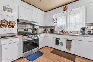 438 Brickyard Rd, Freehold, NJ 07728 - Photo 14