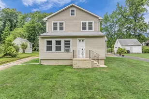 438 Brickyard Rd, Freehold, NJ 07728 - Photo 2