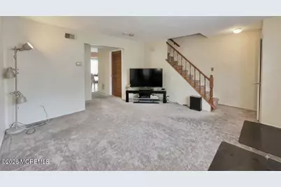 82 Cliffwood Avenue W #17, Cliffwood, NJ 07721 - Photo 6