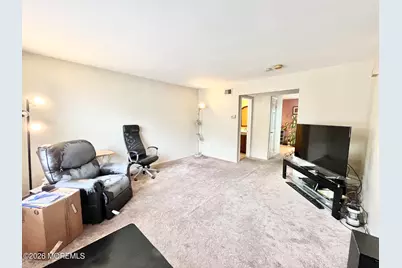82 Cliffwood Avenue W #17, Cliffwood, NJ 07721 - Photo 6