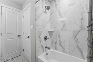 20 Le Lamentin Dr, Toms River Township, NJ 08757 - Photo 24