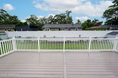 644 Berkeley Avenue, Beachwood, NJ 08722 - Photo 36