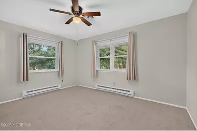 11 Kentucky Way, Whiting, NJ 08759 - Photo 10