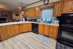 47 Marcia Memorial Cir, Jackson, NJ 08527 - Photo 8
