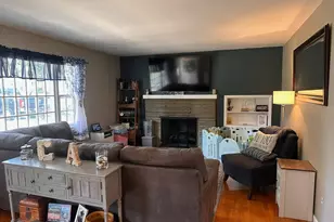 58 Glendale Dr, Freehold, NJ 07728 - Photo 2