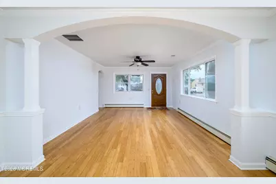 9 Pavilion Street, Toms River Township, NJ 08757 - Photo 6