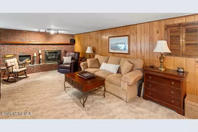31 Circle Place, Lincroft, NJ 07738 - Photo 26