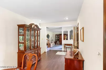 31 Circle Place, Lincroft, NJ 07738 - Photo 18
