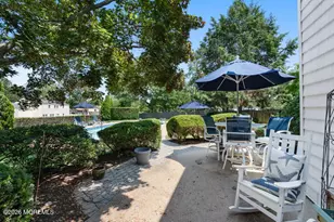 31 Circle Pl, Lincroft, NJ 07738 - Photo 8