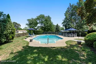 31 Circle Pl, Lincroft, NJ 07738 - Photo 12