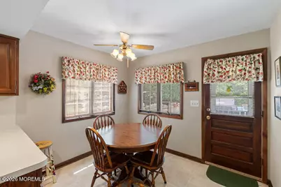 31 Circle Place, Lincroft, NJ 07738 - Photo 22