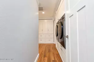 112 Indigo Plaza, Monroe Township, NJ 08831 - Photo 8