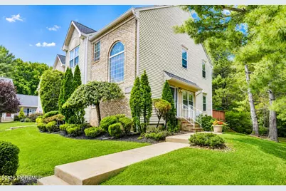 163 Yarmouth Court #43, Holmdel, NJ 07733 - Photo 2