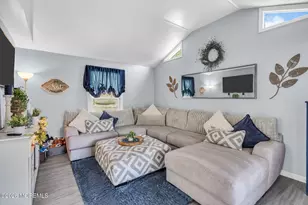 8 Concord Cir, Howell Township, NJ 07731 - Photo 12